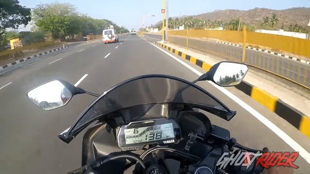 YAMAHA R3 vs R15 V3 | RACE | can R15 keep up with R3?!!! смотреть онлайн