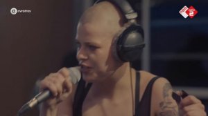 Kovacs - 'Cheap Smell' live @ Roodshow Late Night