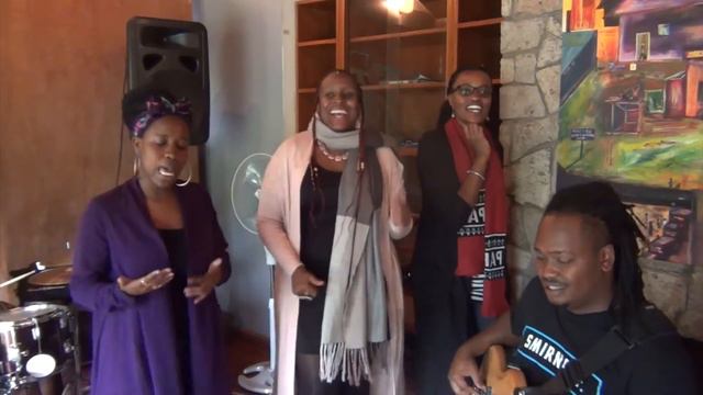Tinga Tinga Tales - The Musical is back at the Kenyan National Theatre смотреть онлайн