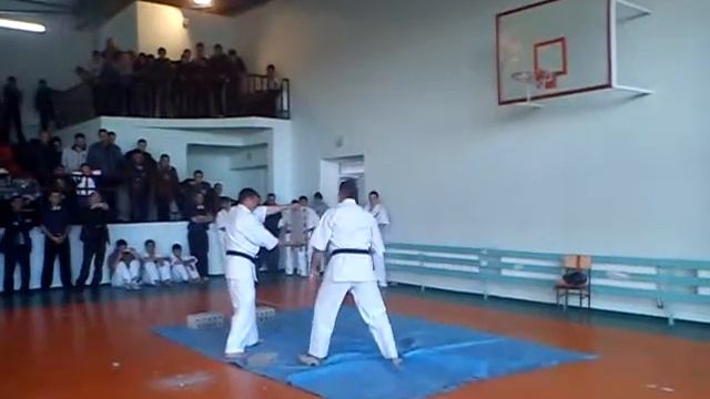 Open cup Armenia Kyokushinkai Karate, tameshivari , Arshak смотреть онлайн