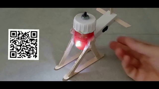 Как сделать вертолёт из крышек | Игрушечный вертолётик #вертолёт #helicopter смотреть онлайн
