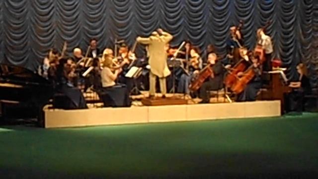 Камерный оркестр Ренессанс. Мариуполь. Кумпарсита. смотреть онлайн