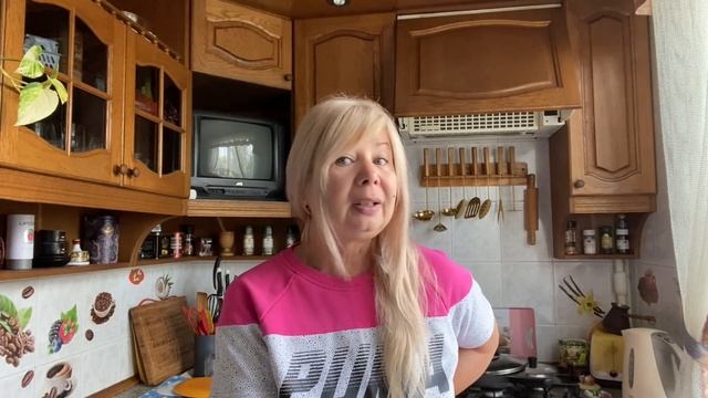 ЖУТКО дорогой базар на Героев Труда и овощи не первой свежести | АРИНА БЕЛАЯ смотреть онлайн