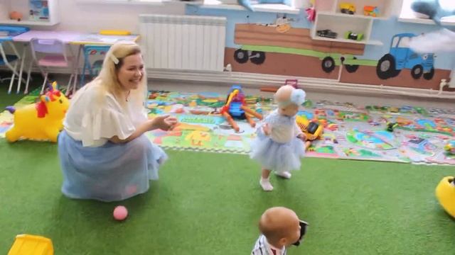 VLOG ☀️ День рождения Арианны / дочке 1 годик смотреть онлайн