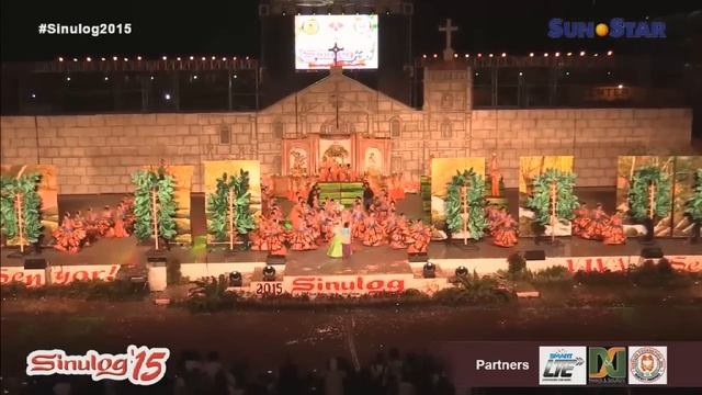 Tangub City’s Sinanduloy Cultural Troupe - Sinulog 2015 HD смотреть онлайн