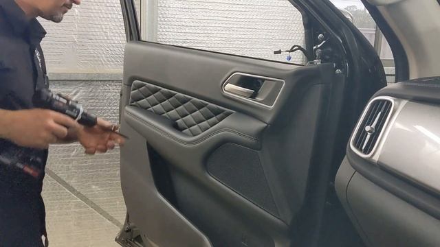 2021 GWM Cannon Front Door Trim Removal смотреть онлайн