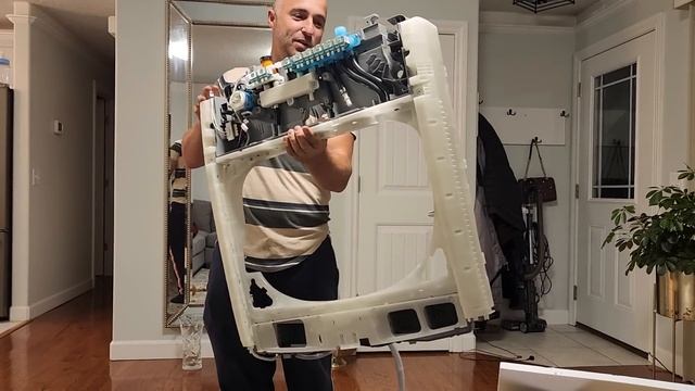 ПОЛТОРА ГОДА ИДЁТ РЕМОНТ СТИРАЛЬНОЙ МАШИНЫ смотреть онлайн