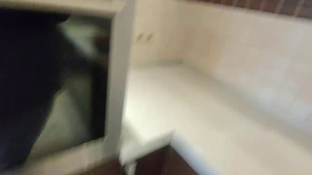 большая угловая кухня бу с барной стойкой смотреть онлайн