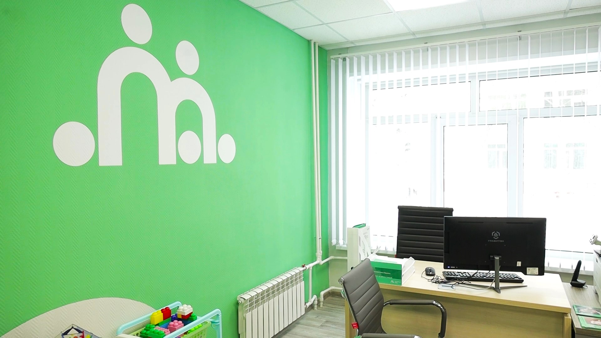 В Сургуте открыли филиал семейного МФЦ