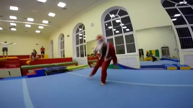Acrobat Santa Claus смотреть онлайн