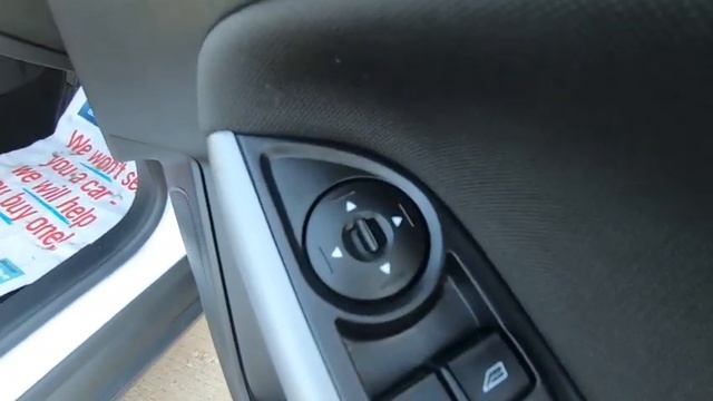 Ford Focus 1.0 EcoBoost Zetec 5dr | £20 Tax | Full Service History - GF66 WFS смотреть онлайн