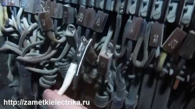 Отыскание "земли" в цепях постоянного тока. Пример #1 смотреть онлайн