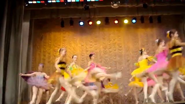 Хореографическая студия Весна "Весна" ДК РОДИНА 2009 смотреть онлайн