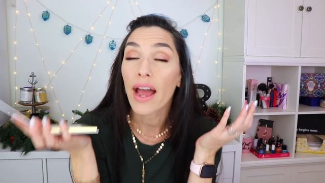 FAB FIT FUN UNBOXING WINTER 2018 | Lifestyle Subscription Box смотреть онлайн
