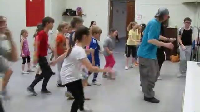 Мастер-класс по линди-хопу и буги-вуги от Александра Ершова, 12.03.2015 смотреть онлайн