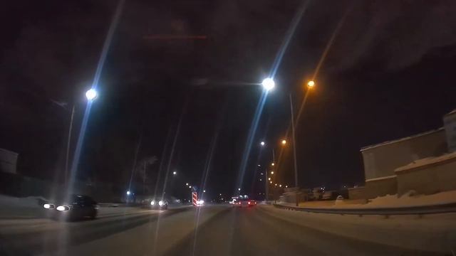 Движение на автомобиле по улицам города Тюмени до Лесобазы в вечернее время смотреть онлайн