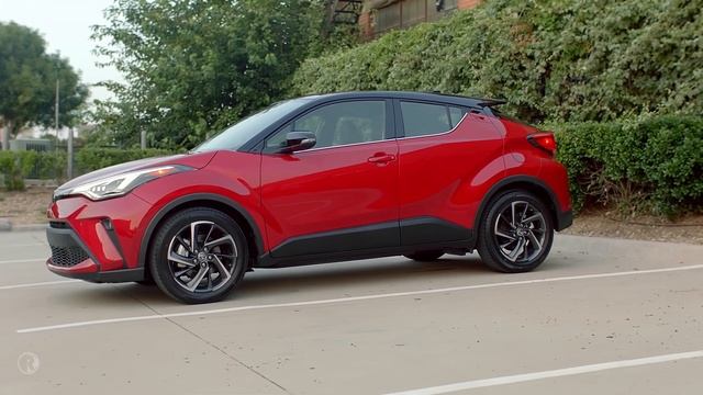 2021 Toyota C-HR Exterior Design & Drive | Best Compact Crossover?