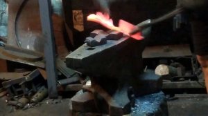 Кованый лист из уголка своими руками