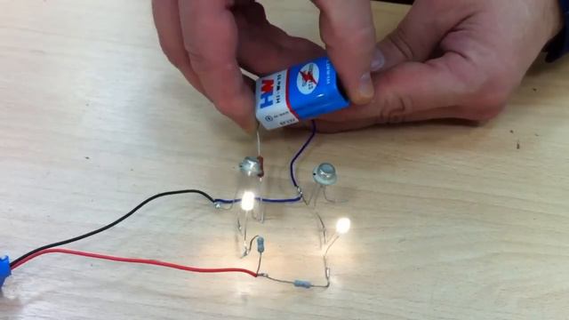 Электронный накопитель памяти флешка Flash смотреть онлайн