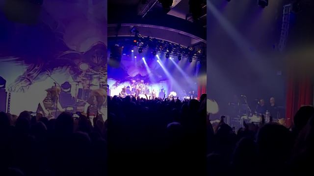 On the road with Hammerfall (Last Man Standing live) смотреть онлайн