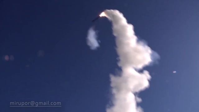 Живут в холоде, держат дома медведей, добиваются соей цели. Китайцы о России русских смотреть онлайн