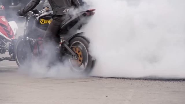 Открытие мотосезона в Якутске смотреть онлайн