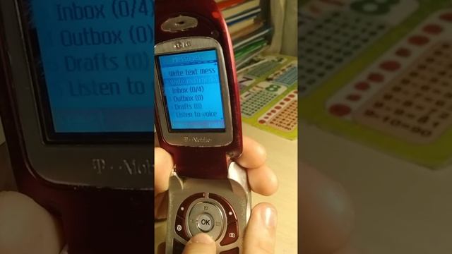 LG C3300 Английский обзор телефона.