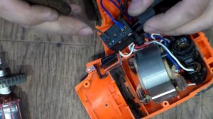 Ремонт сетевого шуруповерта ТехАс ТА 01 108 / Замена кнопки. Обзор.