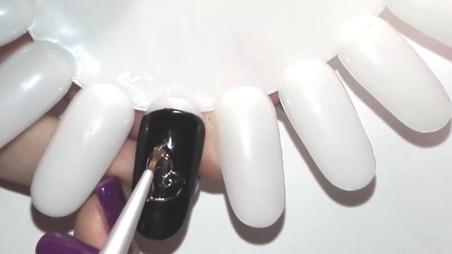 Маникюр к 14 февраля. Дизайн ко дню Святого Валентина. Чёрное сердце.