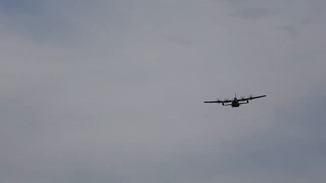 My new favorite airplane Avios C-130 Hercules V2 from HobbyKing/Review смотреть онлайн