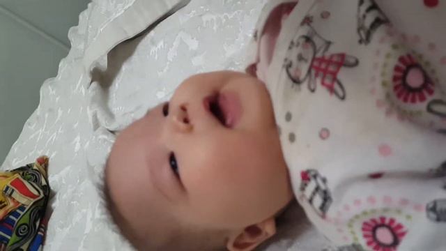 Аяулым самая сладкая девочка.самый позитивный кадр.сладкий ребенок. детский смех смотреть онлайн