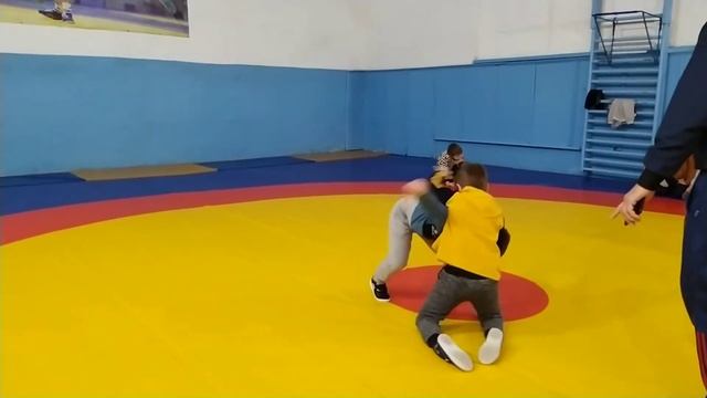 Греко-римская борьба | тренировка| г. Старый Крым | младшая группа смотреть онлайн