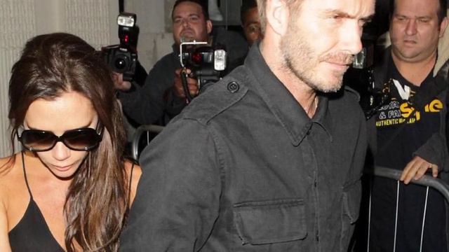 Acknowledging David as "the best gift ever," Victoria Beckham accepts his £300 mobility scooter. смотреть онлайн