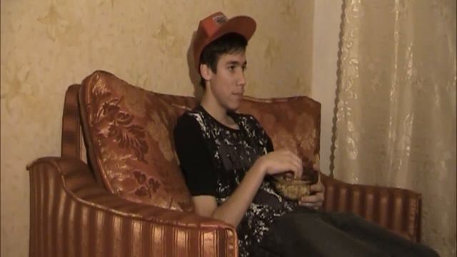 Чем заняться ночью? / What to do at night? смотреть онлайн