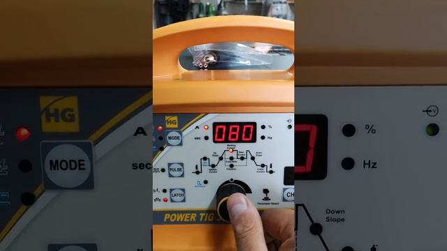 HUGONG POWERTIG 300DP III