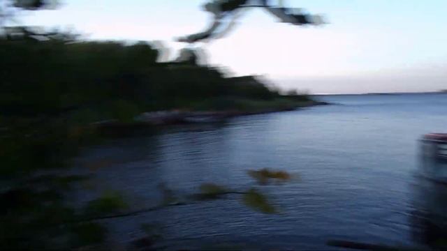 Катаемся на катере. Архивное видео 2013 года. смотреть онлайн