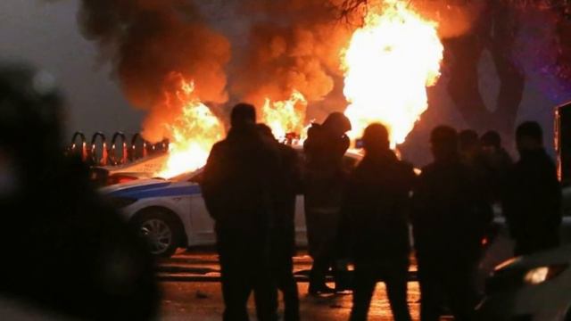 Число задержанных в Алма Ате участников незаконных акций возросло до 2,6 тыс смотреть онлайн