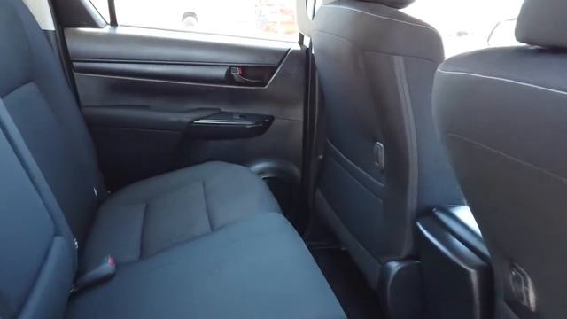 2017 TOYOTA HILUX Annerley, Brisbane, Coorparoo, Moorooka, Mount Gravatt 1031 смотреть онлайн