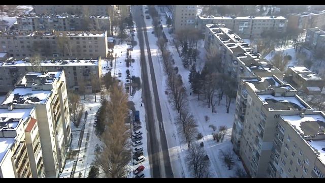 Вид на город Днепрорудное с высоты птичьего полёта под приятную музыку смотреть онлайн