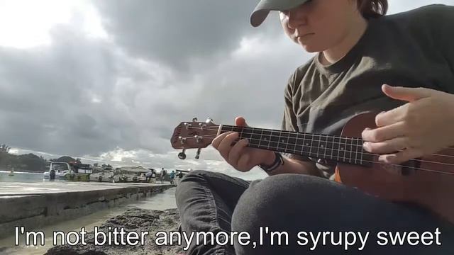 I'm not angry anymore-Ukulele cover-With lyrics смотреть онлайн