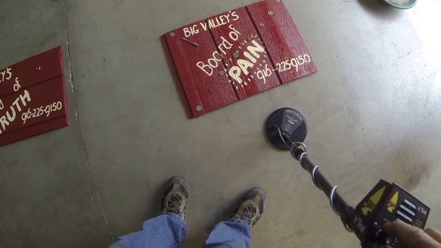 Tesoro Mojave metal detector part 2 w/ Board of Pain. Review by Big Valley Metal Detectors смотреть онлайн