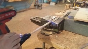 как сделать круглые палочки ,деревянные чопики, быстро с помощью гайки