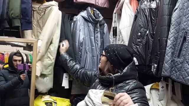 КУРТКИ ВЕСНА У ЭДИКА  ОТ 1200 РУБЛЕЙ  ВСЕ ПО ДОСТУПНЫМ ЦЕНАМ СПЕШИТЕ КУПИТЬ МОСКВА РЫНОК