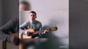 гул мотора. Песня на гитаре, про мотоциклиста.