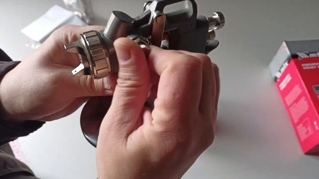 Огляд дешевого пневмопульвера для нанесення клею. Pneumatic paint gun. #mtx #інструмент #огляд #1 смотреть онлайн