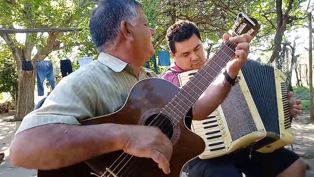 Carlos Matos con Tini Pereyra y su acordeón. смотреть онлайн