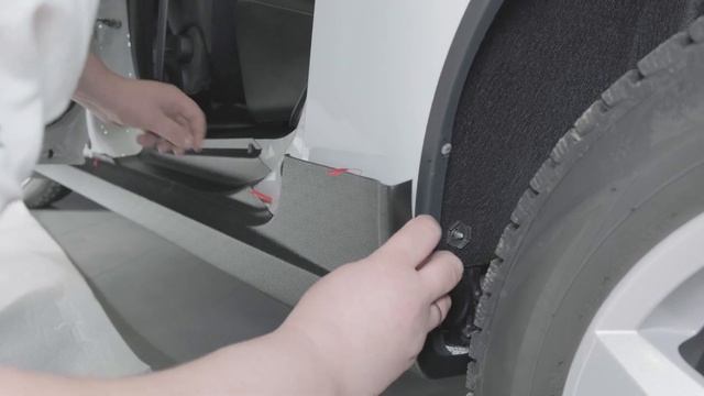 Установка порогов для LADA Largus / Лада Ларгус 2021