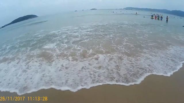 ХАЙНАНЬ 2017.БУХТА ЯЛУНЬВАНЬ.ВОДА И ПЕСОК. смотреть онлайн