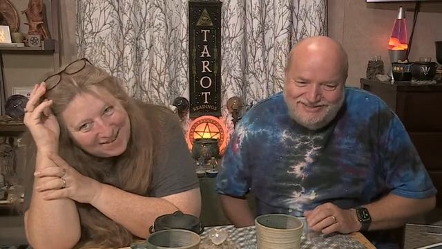 Magickal Monday (EP. 43) with Lisa & Anton. Live Tarot, Astrology, Magick and More смотреть онлайн