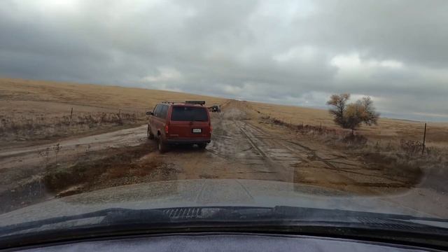 4x4 GMC Safari Van, Jeep Liberty CRD, Grand Cherokee And Lexus GX470 Off-road